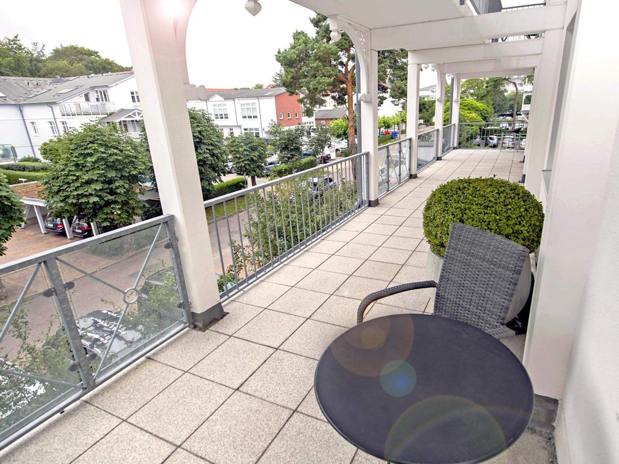 Villa Freia In Binz - Wg 11 Mit Meerblick Und Balkon Екстериор снимка